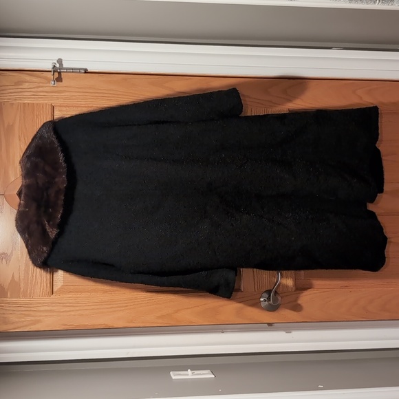 Vintage 1950s mink-collared Fortsmann coat - Picture 2 of 6